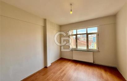 GAYRETTEPE'DE KİRALIK 2+1 DAİRE