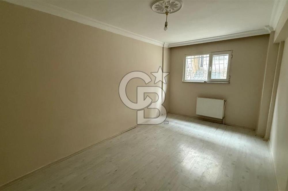 ESENYURT'TA SATILIK 2+1 DAİRE BAHÇELİ