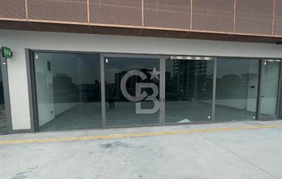 İSTANBUL'UN KALBİ İSTOÇ AUTOGROSS'DA KİRALIK 180 m² DÜKKAN   