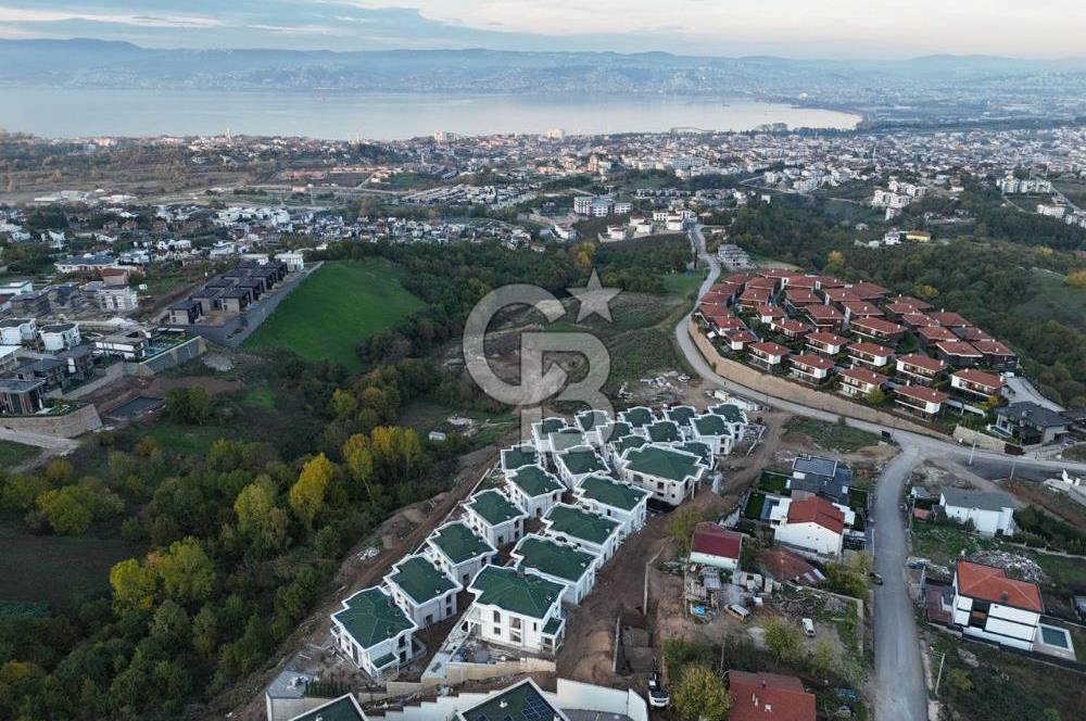 CB Elexus | Bahçecikte Lüks Asansörlü, Deniz Manzaralı 5+2 Villa