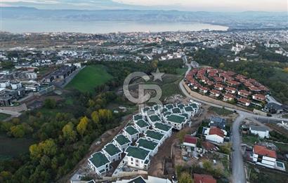 CB Elexus | Bahçecikte Lüks Asansörlü, Deniz Manzaralı 5+2 Villa