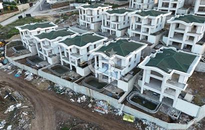 CB Elexus | Bahçecikte Lüks Asansörlü, Deniz Manzaralı 5+2 Villa