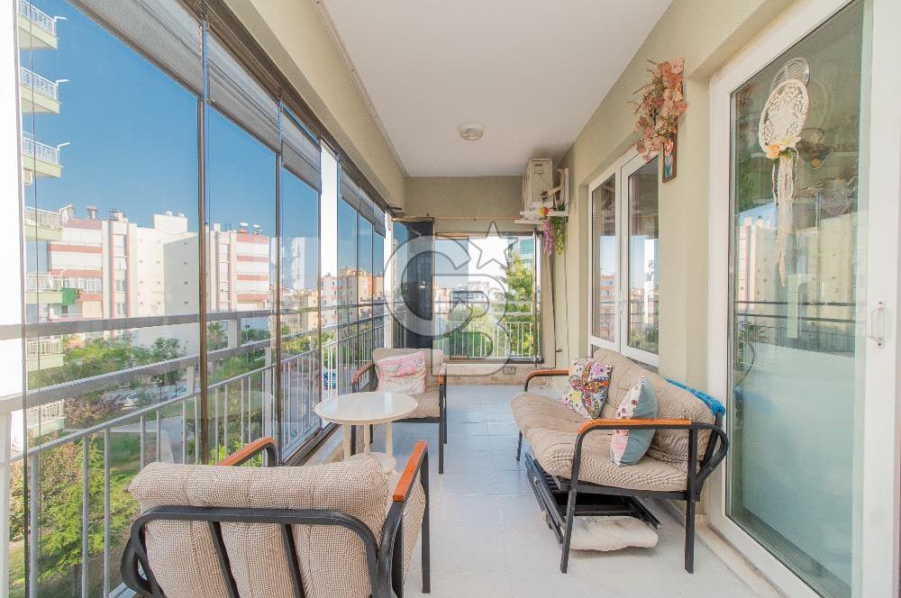 ACİL SATILIK ANTALYA MANZARALI SİTE İÇERİSİNDE İCİ YAPILI DAİRE