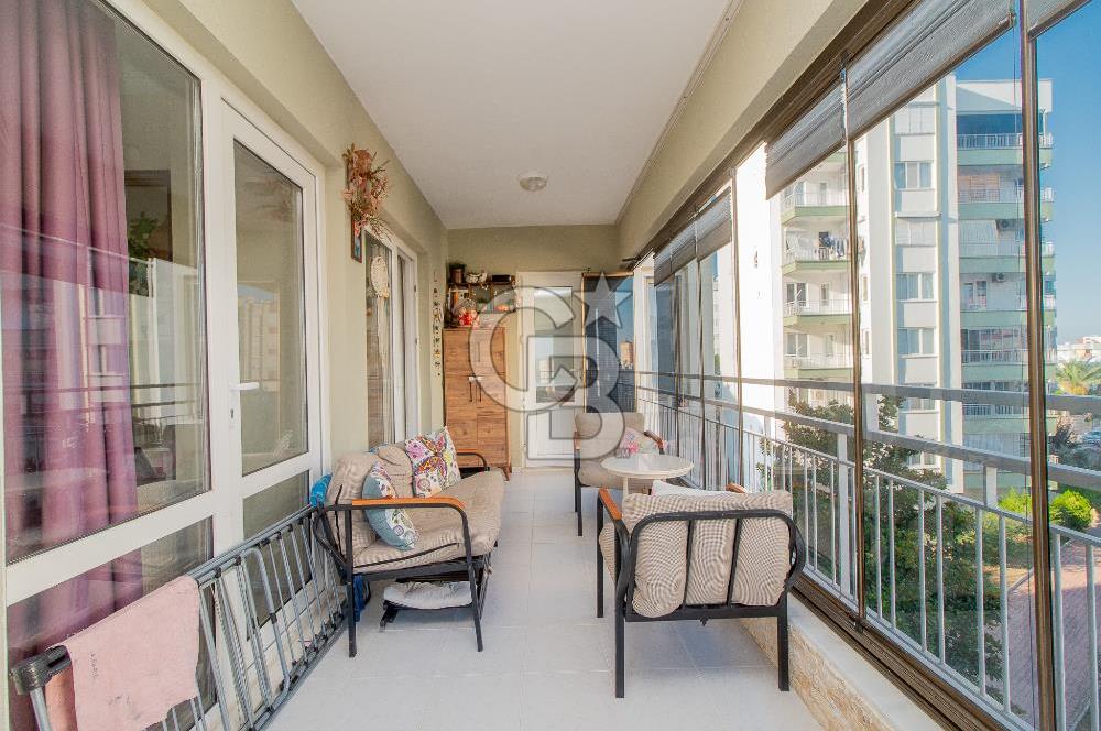 ACİL SATILIK ANTALYA MANZARALI SİTE İÇERİSİNDE İCİ YAPILI DAİRE