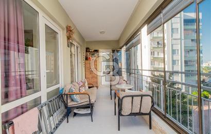 ACİL SATILIK ANTALYA MANZARALI SİTE İÇERİSİNDE İCİ YAPILI DAİRE