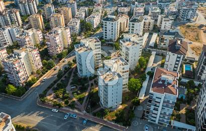 ACİL SATILIK ANTALYA MANZARALI SİTE İÇERİSİNDE İCİ YAPILI DAİRE