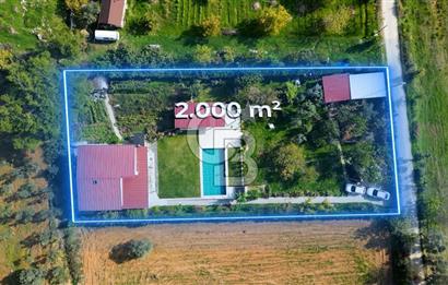 Menderes Çatalca'da 2.000 Dönüm Arazi İçinde Satılık Çiftlik Evi