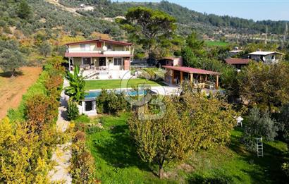 Menderes Çatalca'da 2.000 Dönüm Arazi İçinde Satılık Çiftlik Evi