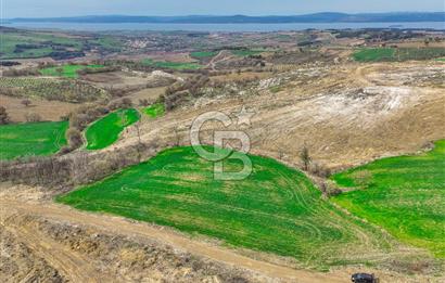 Çanakkale Merkez Kızılkeçili 5210 m2 Deniz Manzaralı Yol Mevcut