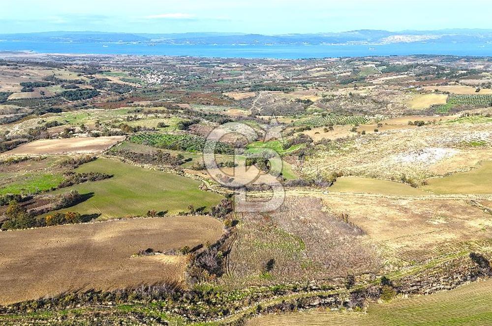 Çanakkale Merkez Kızılkeçilide Boğaz ve Deniz Manzaralı Tarla