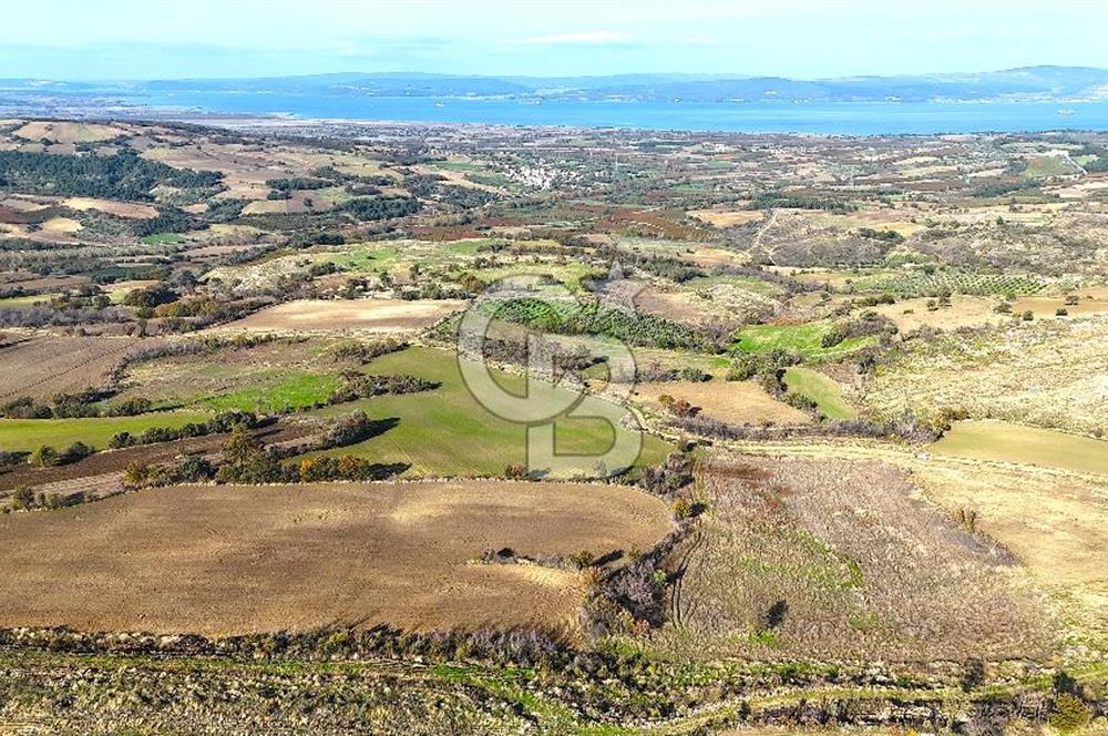 Çanakkale Merkez Kızılkeçilide Boğaz ve Deniz Manzaralı Tarla