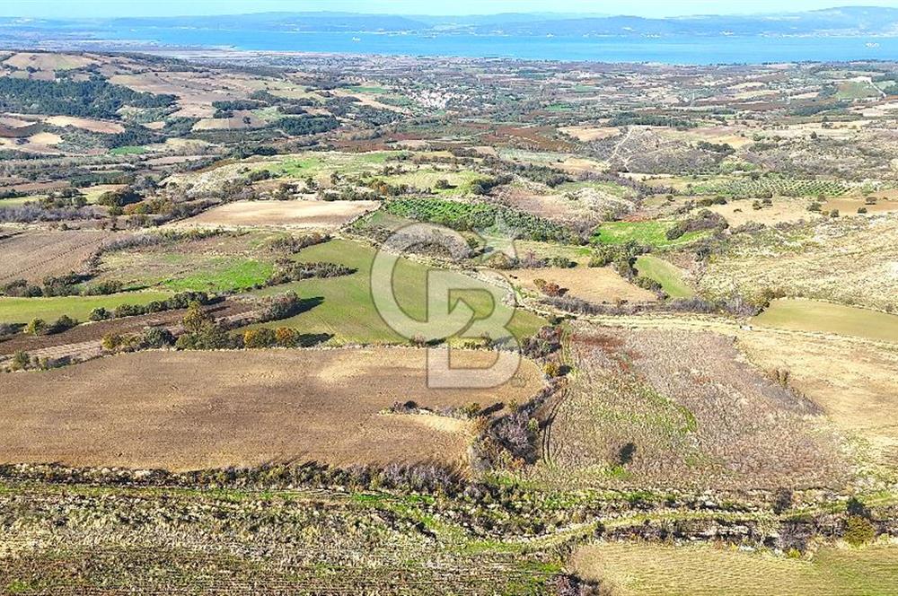 Çanakkale Merkez Kızılkeçilide Boğaz ve Deniz Manzaralı Tarla