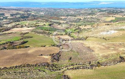 Çanakkale Merkez Kızılkeçilide Boğaz ve Deniz Manzaralı Tarla