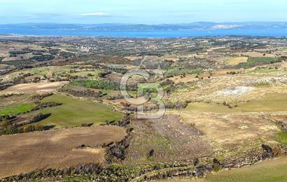 Çanakkale Merkez Kızılkeçilide Boğaz ve Deniz Manzaralı Tarla