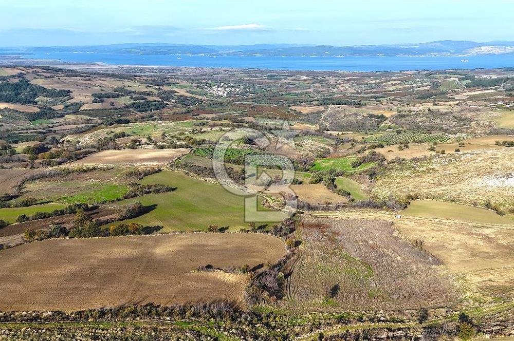 Çanakkale Merkez Kızılkeçilide Boğaz ve Deniz Manzaralı Tarla