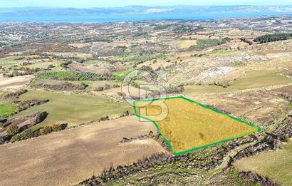 Çanakkale Merkez Kızılkeçilide Boğaz ve Deniz Manzaralı Tarla