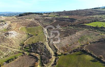 Çanakkale Merkez Kızılkeçilide Boğaz ve Deniz Manzaralı Tarla
