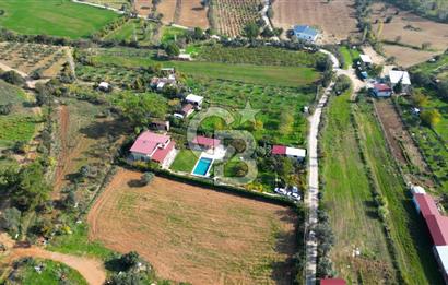 Menderes Çatalca'da 2.000 Dönüm Arazi İçinde Satılık Çiftlik Evi