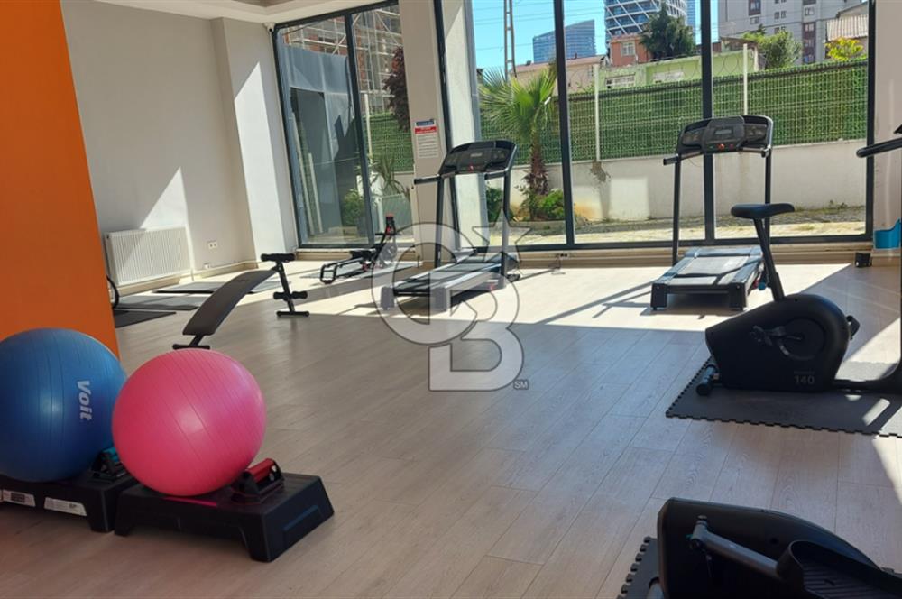 ŞERİFALİ TATLISU DA HAVUZLU GÜVENLİKLİ 3+1 KİRALIK DAİRE