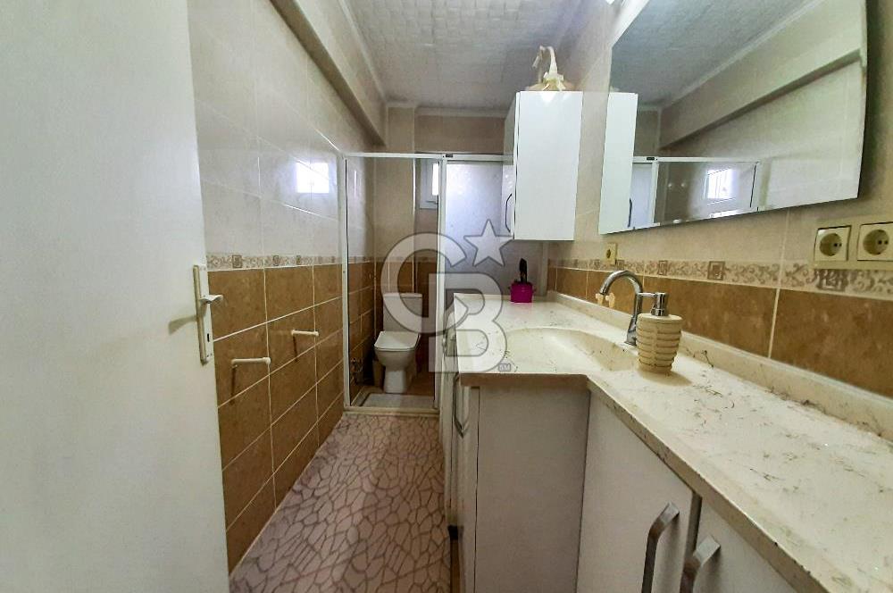 Menderes Çatalca'da 2.000 Dönüm Arazi İçinde Satılık Çiftlik Evi