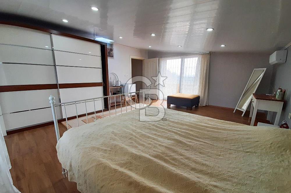 Menderes Çatalca'da 2.000 Dönüm Arazi İçinde Satılık Çiftlik Evi