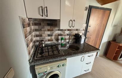 ÇANDARLI MERKEZDE DENİZE 200 METRE 1+1 SATILIK GENİŞ DAİRE