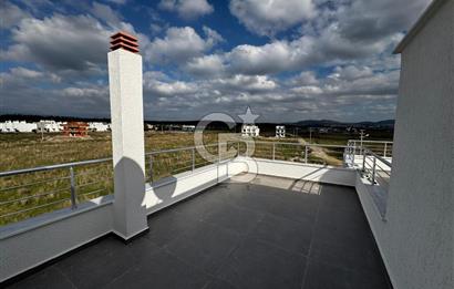 Gömeç Karaağaç İntaland da Satılık Deniz Manzaralı 3 Villa