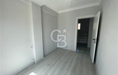 ÇANDARLI MERKEZDE DENİZE YAKIN GENİŞ BAHÇELİ SIFIR VİLLA