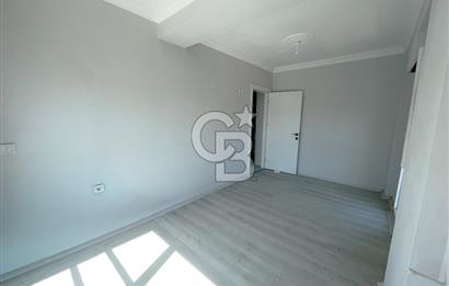 ÇANDARLI MERKEZDE DENİZE YAKIN GENİŞ BAHÇELİ SIFIR VİLLA