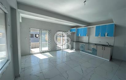 ÇANDARLI MERKEZDE DENİZE YAKIN GENİŞ BAHÇELİ SIFIR VİLLA