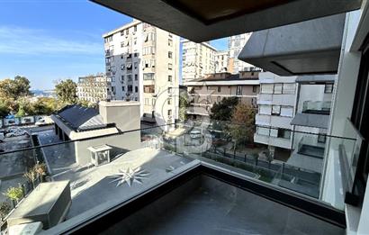 FENERBAHÇE KAPANMAZ DENİZ MANZARALI LÜKS SATILIK 3+1 DAİRE