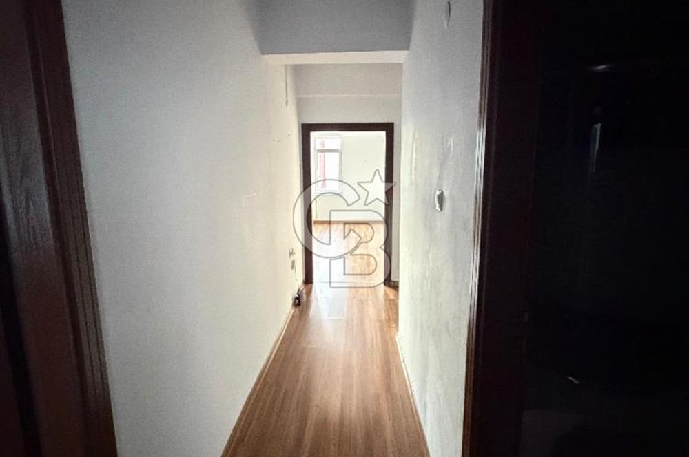 Akyazı Mahallesinde Geniş 2+1 Satılık Daire 