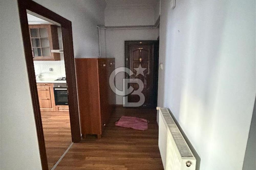 Akyazı Mahallesinde Geniş 2+1 Satılık Daire 