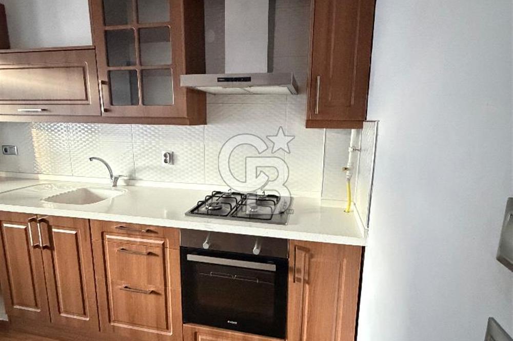 Akyazı Mahallesinde Geniş 2+1 Satılık Daire 