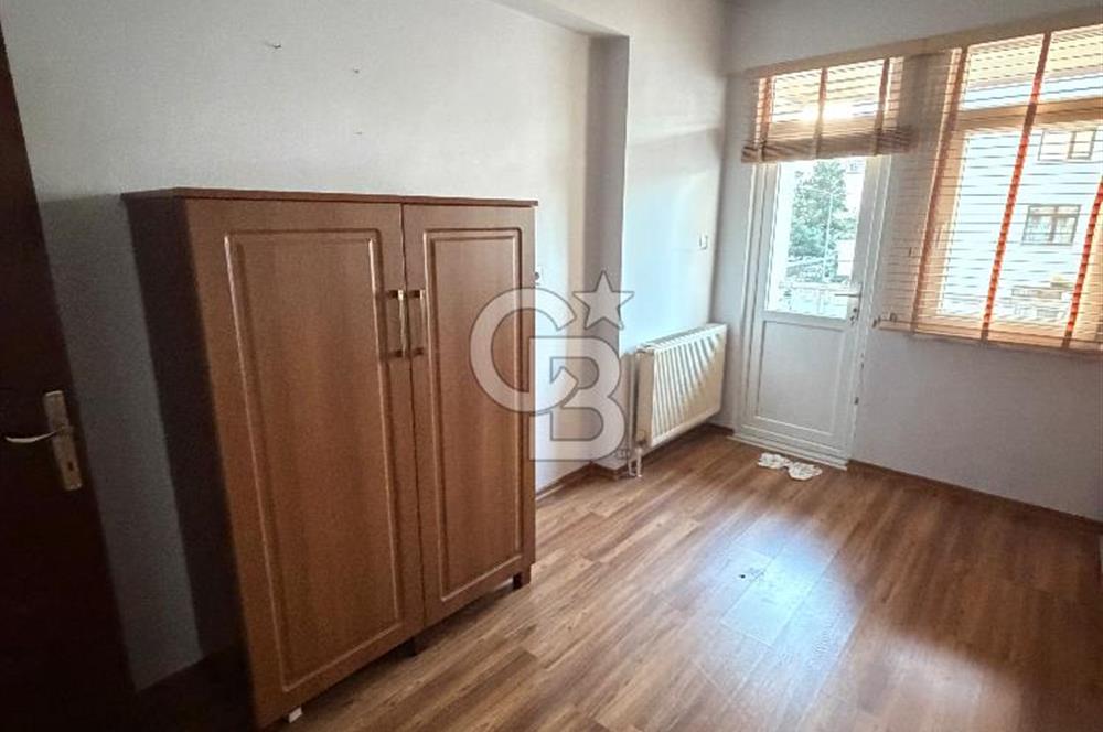 Akyazı Mahallesinde Geniş 2+1 Satılık Daire 