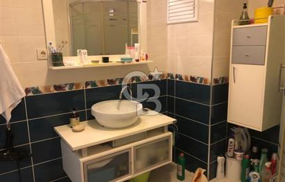 Metrobüse 450m,Otoparklı,Site İçi,Şehir Manzaralı Temiz 3+1