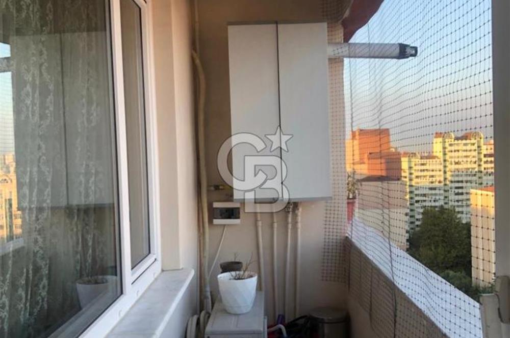 Metrobüse 450m,Otoparklı,Site İçi,Şehir Manzaralı Temiz 3+1