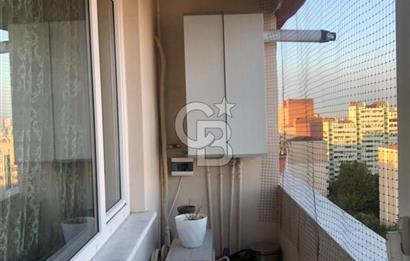 Metrobüse 450m,Otoparklı,Site İçi,Şehir Manzaralı Temiz 3+1