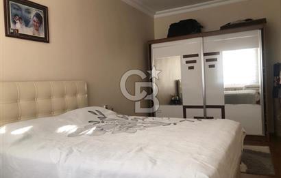 Metrobüse 450m,Otoparklı,Site İçi,Şehir Manzaralı Temiz 3+1