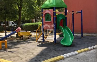 Metrobüse 450m,Otoparklı,Site İçi,Şehir Manzaralı Temiz 3+1