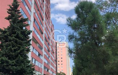 Metrobüse 450m,Otoparklı,Site İçi,Şehir Manzaralı Temiz 3+1