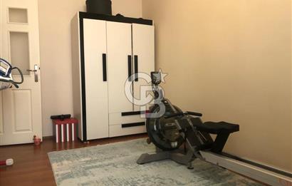 Metrobüse 450m,Otoparklı,Site İçi,Şehir Manzaralı Temiz 3+1