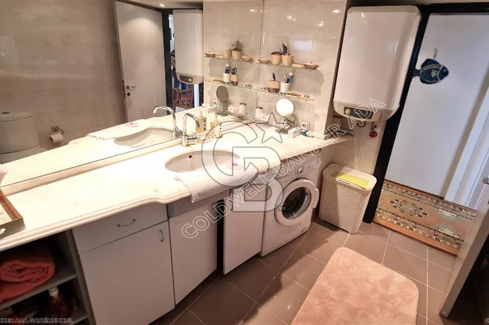 MARİNADA DENİZ MANZARALI KORDONA YÜRÜME MESAFESİNDE DAİRE