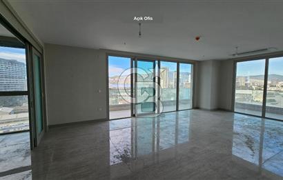 Halkapınar Megapol İzmir 3+1 235 m2 KDV Avantajlı Kiralık Ofis