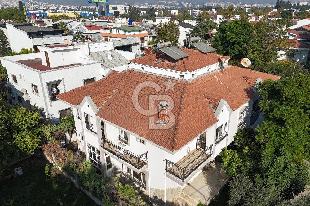 FORUM BORNOVA KARŞISI,HEM TİCARİ HEM MÜSTAKİL KUL.TRİPLEKS VİLLA