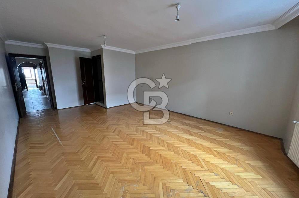 ÖDÜLLÜ MİMARİ TASARIMLI PANORAMİK MANZARALI ARA KAT 4+1 