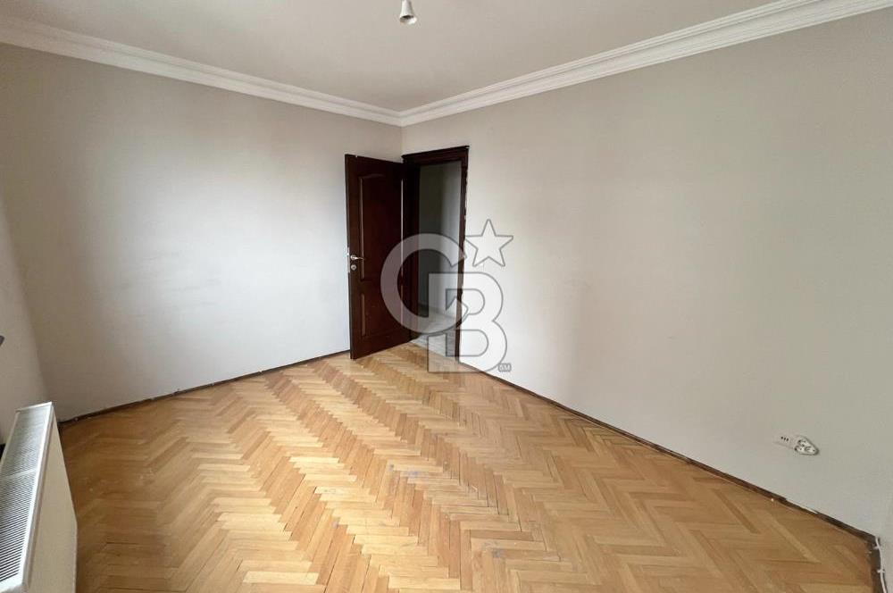 ÖDÜLLÜ MİMARİ TASARIMLI PANORAMİK MANZARALI ARA KAT 4+1 