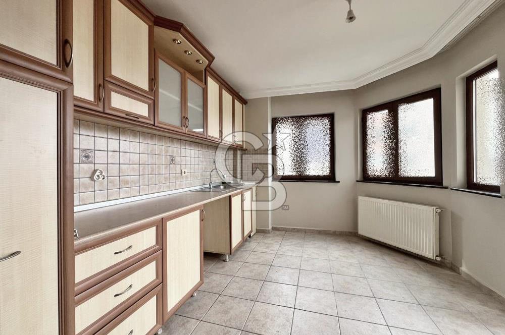 ÖDÜLLÜ MİMARİ TASARIMLI PANORAMİK MANZARALI ARA KAT 4+1 