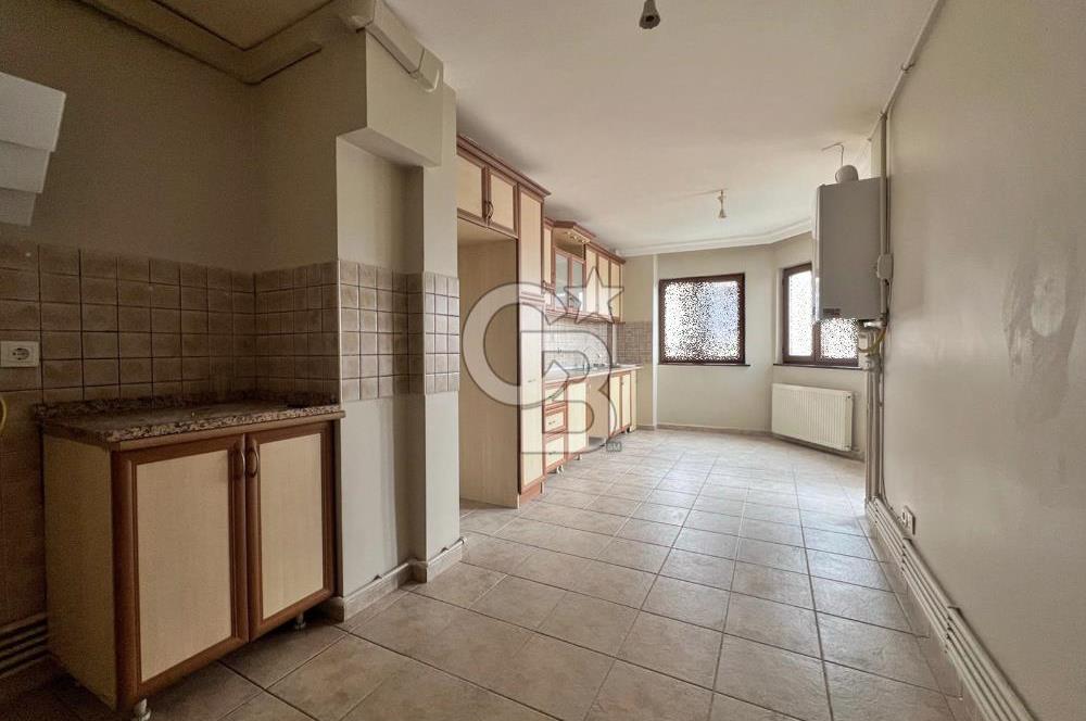 ÖDÜLLÜ MİMARİ TASARIMLI PANORAMİK MANZARALI ARA KAT 4+1 