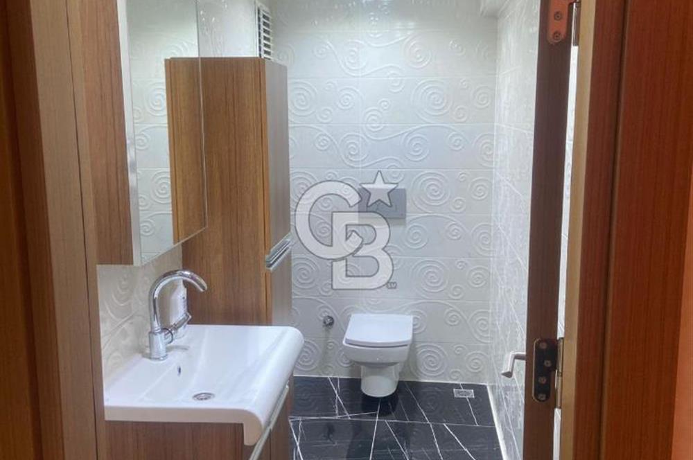 ÖVEÇLER ÇETİN EMEÇ BULVARI YAKINI YAPILI EŞYALI SATILIK OFİS